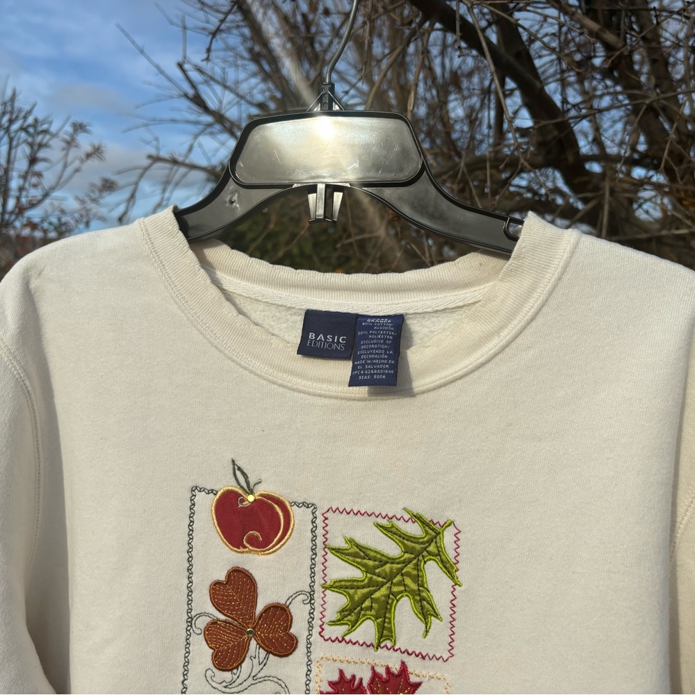 Basic Edition Vintage Crew Neck Fall Christmas Sw… - image 2